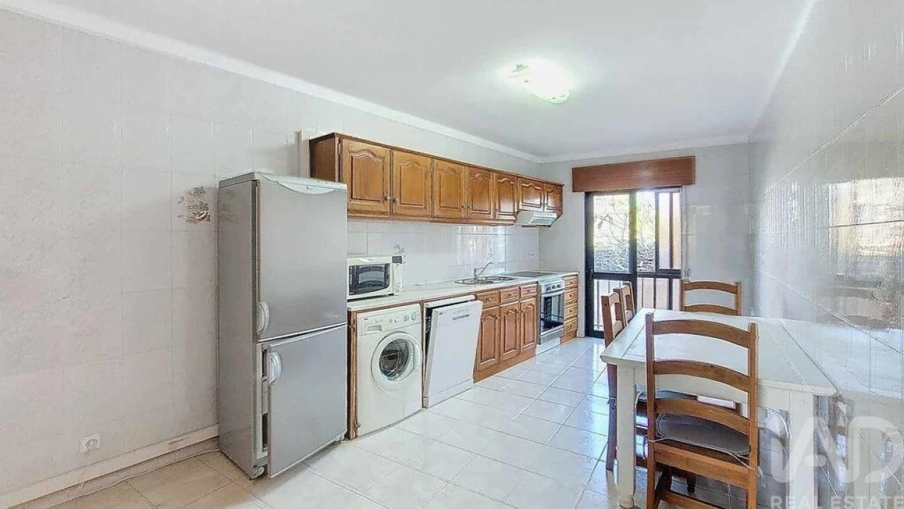 Apartamento T3 para Venda em Boliqueime Foto 22