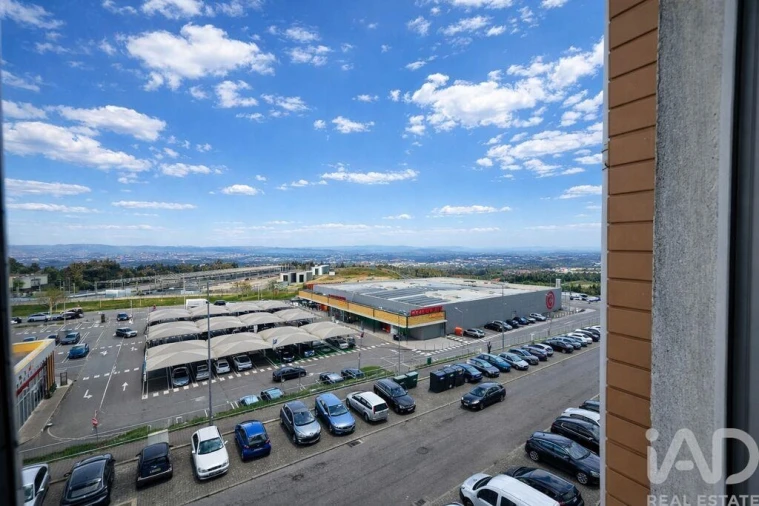 Apartamento para Venda em Vilar de Andorinho Foto 10