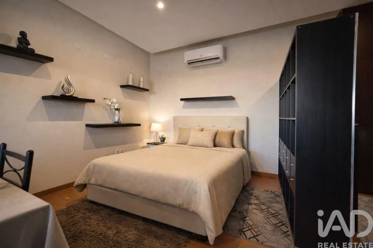 Apartamento para Venda em Vilar de Andorinho Foto 7