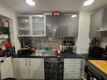 Apartamento T2 para Venda em Laranjeiro e Feijó
