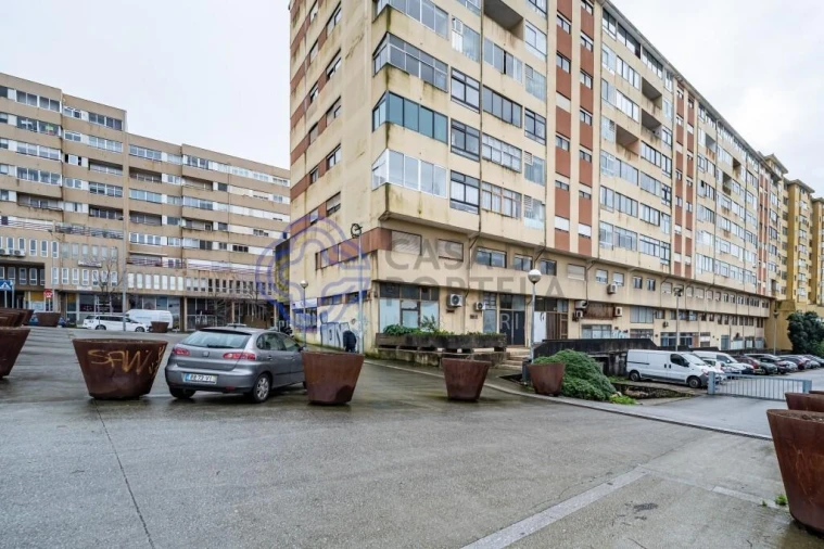 Armazém para Arrendamento em Matosinhos e Leça da Palmeira