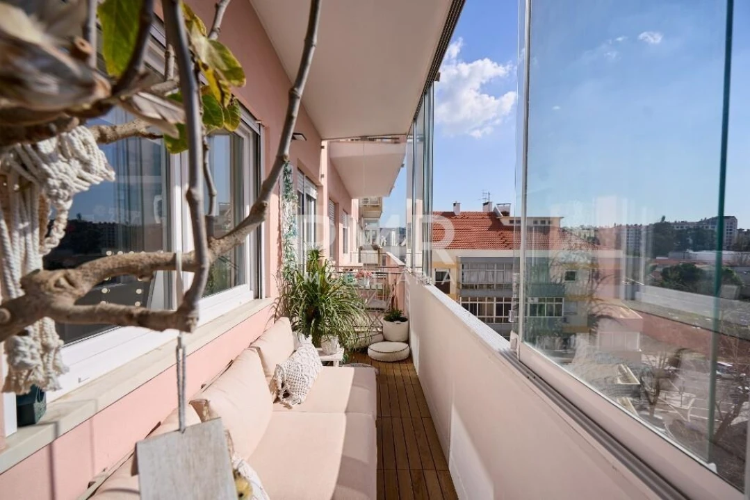 Apartamento T3 para Venda em Lumiar Foto 3