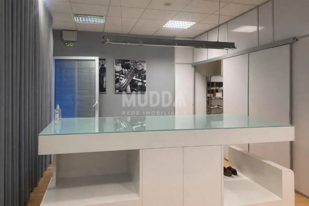 Loja para Venda em São João da Madeira Foto 7