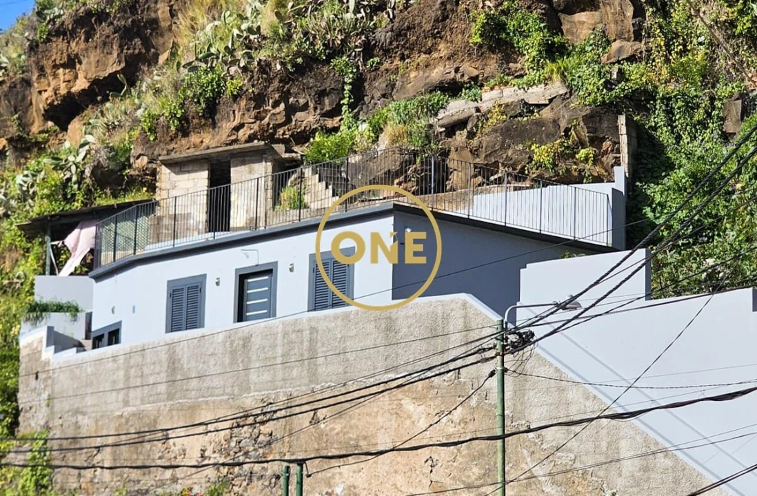 Moradia T1 para Venda em São Gonçalo Foto 1