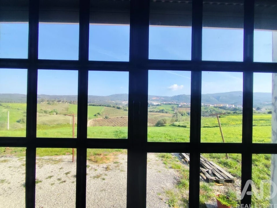 Moradia T4 para Venda em Lamas e Cercal Foto 31