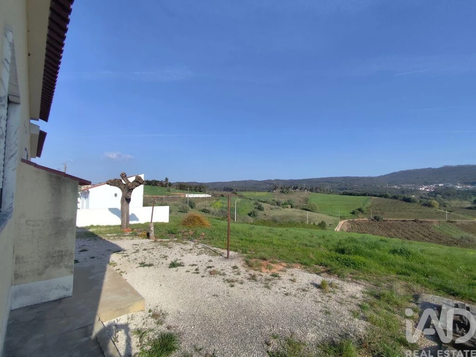 Moradia T4 para Venda em Lamas e Cercal Foto 35