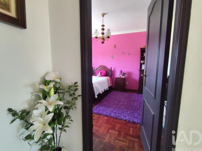 Moradia T4 para Venda em Lamas e Cercal Foto 16