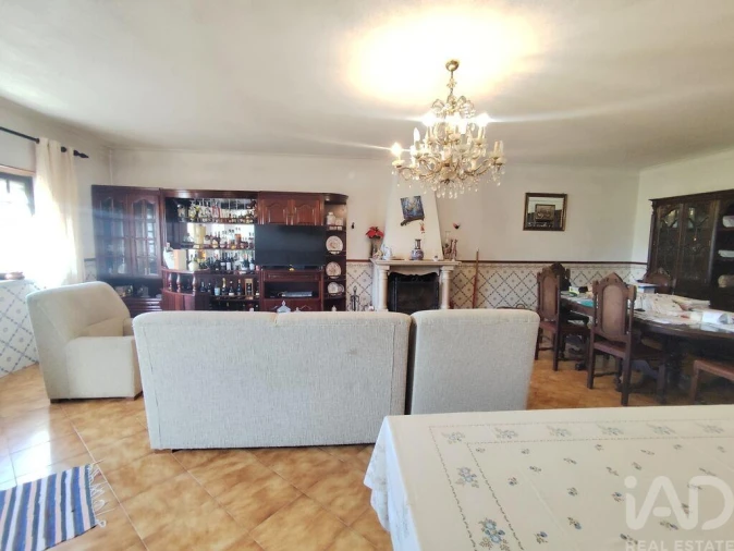 Moradia T4 para Venda em Lamas e Cercal Foto 6