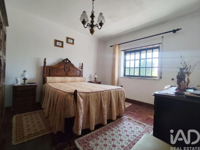 Moradia T4 para Venda em Lamas e Cercal Foto 27