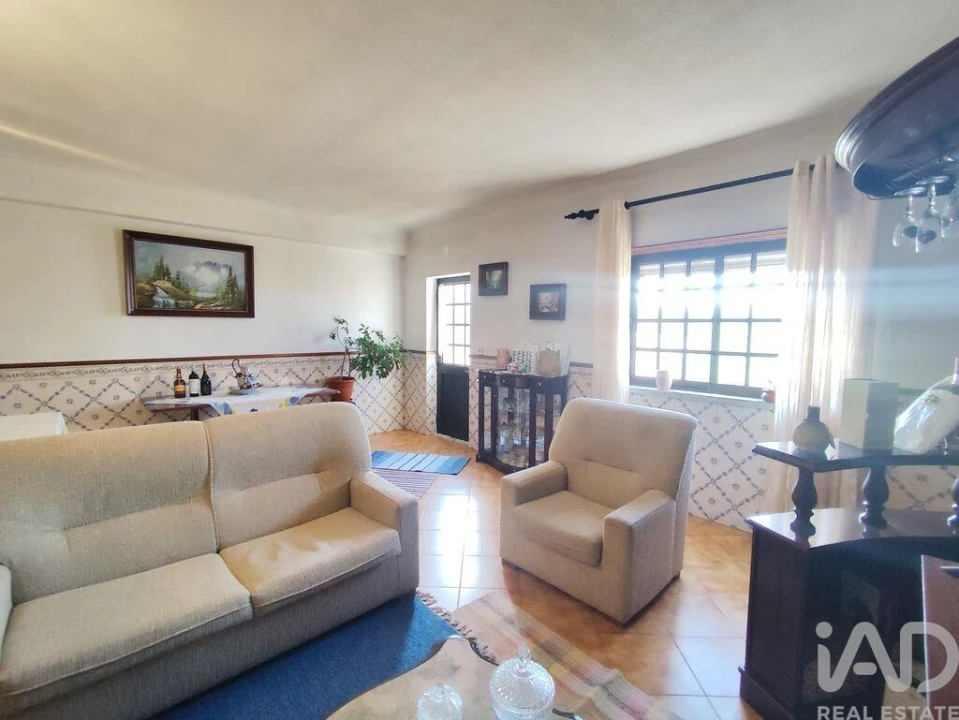 Moradia T4 para Venda em Lamas e Cercal Foto 9