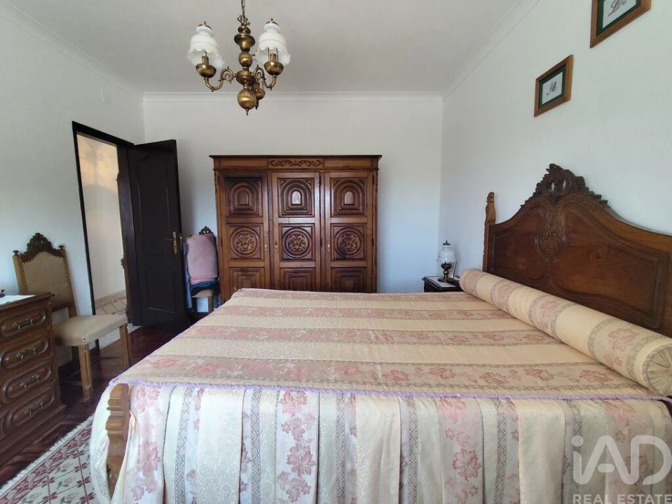 Moradia T4 para Venda em Lamas e Cercal Foto 28