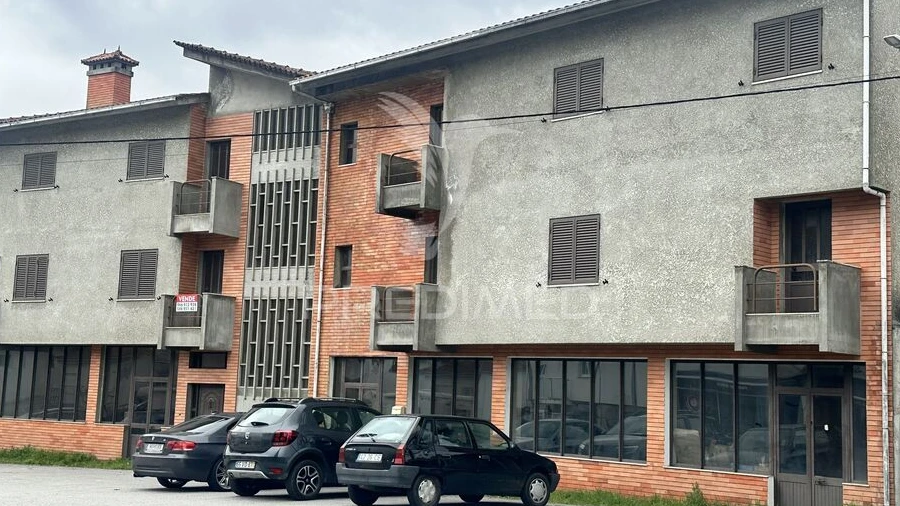 Prédio para Venda em Madalena e Samaiões