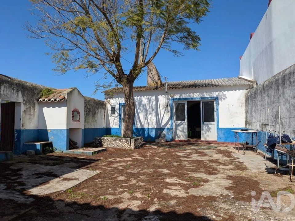 Moradia T7 para Venda em Veiros Foto 18