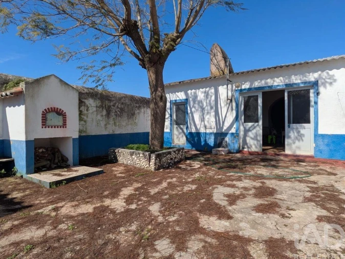 Moradia T7 para Venda em Veiros Foto 17