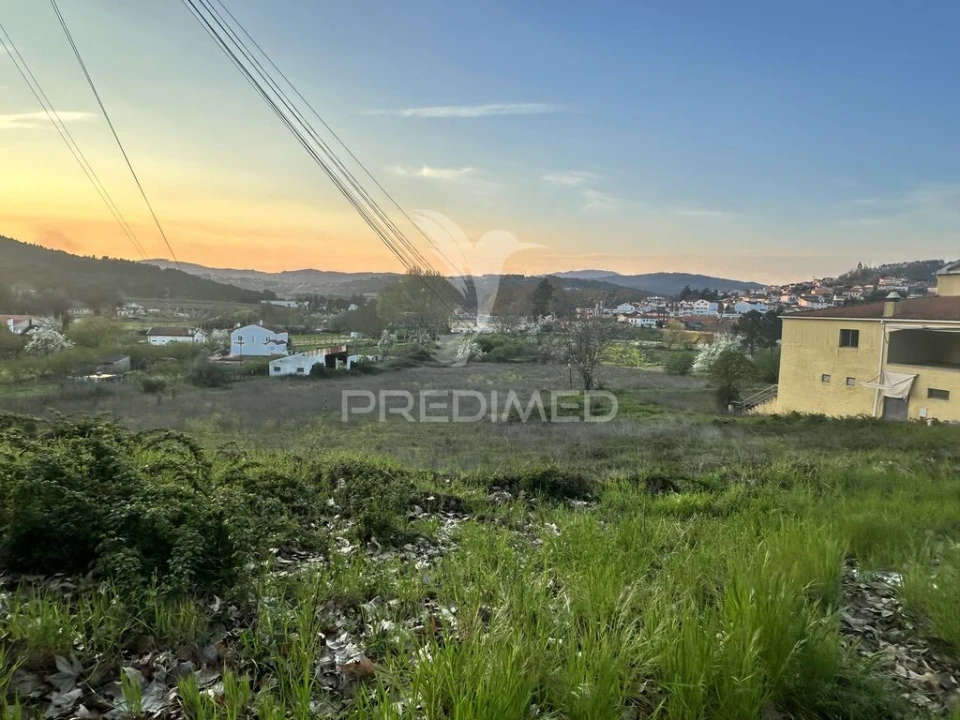Terreno para Venda em Planalto de Monforte (Oucidres e Bobadela) Foto 2