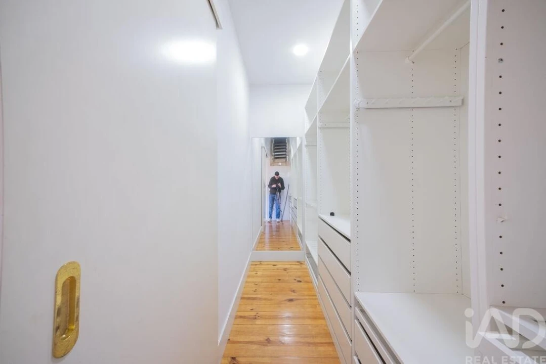 Moradia T4 para Venda em Oliveira, São Paio e São Sebastião Foto 14