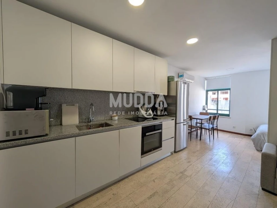 Apartamento para Venda em Sé, Santa Maria e Meixedo Foto 2