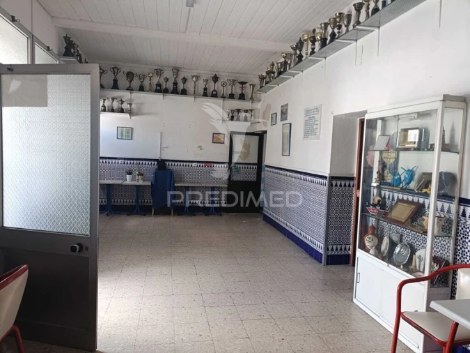 Loja para Venda em Beja (Salvador e Santa Maria da Feira) Foto 2