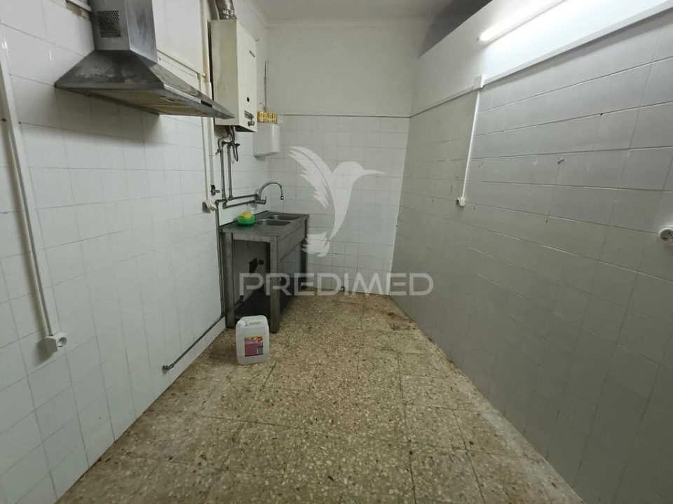 Loja para Venda em Beja (Salvador e Santa Maria da Feira) Foto 5