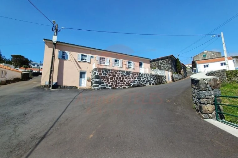 Moradia T3 para Venda em Velas (São Jorge) Foto 16