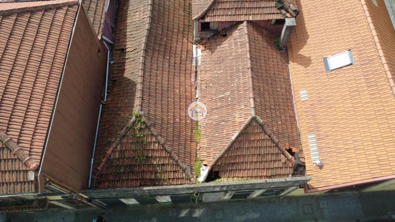 Armazém para Venda em Santa Marinha e São Pedro da Afurada Foto 1