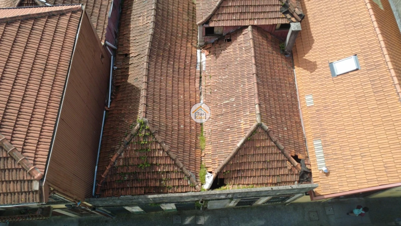 Armazém para Venda em Santa Marinha e São Pedro da Afurada Foto 2