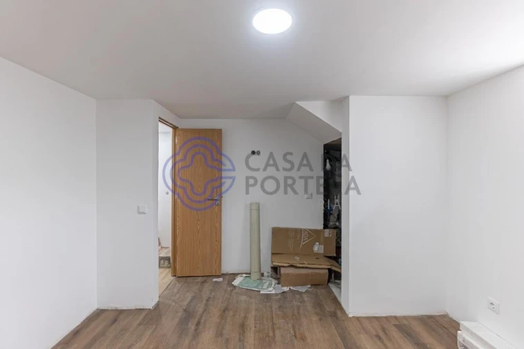 Moradia T4 para Venda em Ermesinde Foto 9