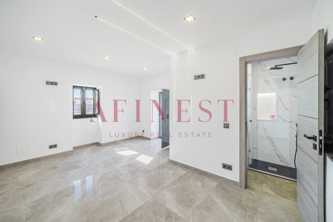 Moradia T5 para Venda em São Domingos de Rana Foto 6