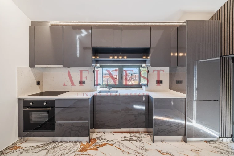 Moradia T5 para Venda em São Domingos de Rana Foto 18