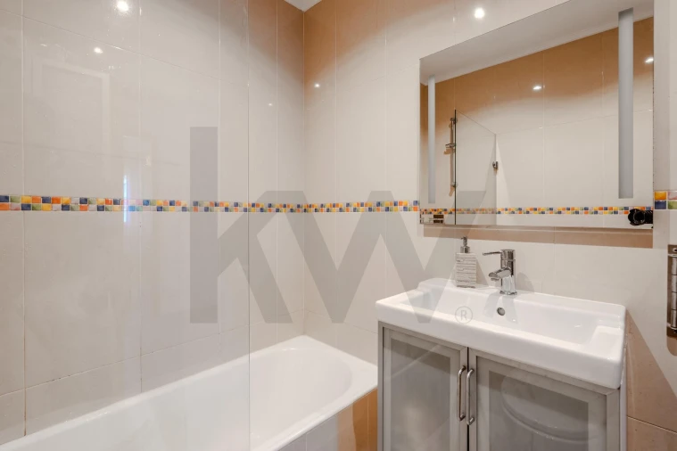 Apartamento T2 para Venda em Sacavém e Prior Velho Foto 9