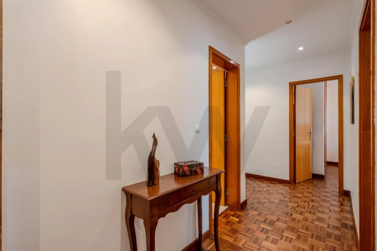 Apartamento T2 para Venda em Sacavém e Prior Velho Foto 10