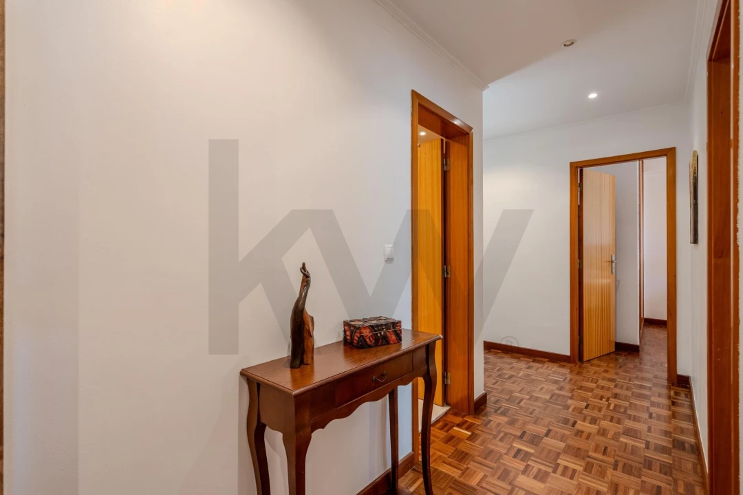 Apartamento T2 para Venda em Sacavém e Prior Velho Foto 10