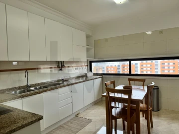 Apartamento T3 para Venda em Odivelas