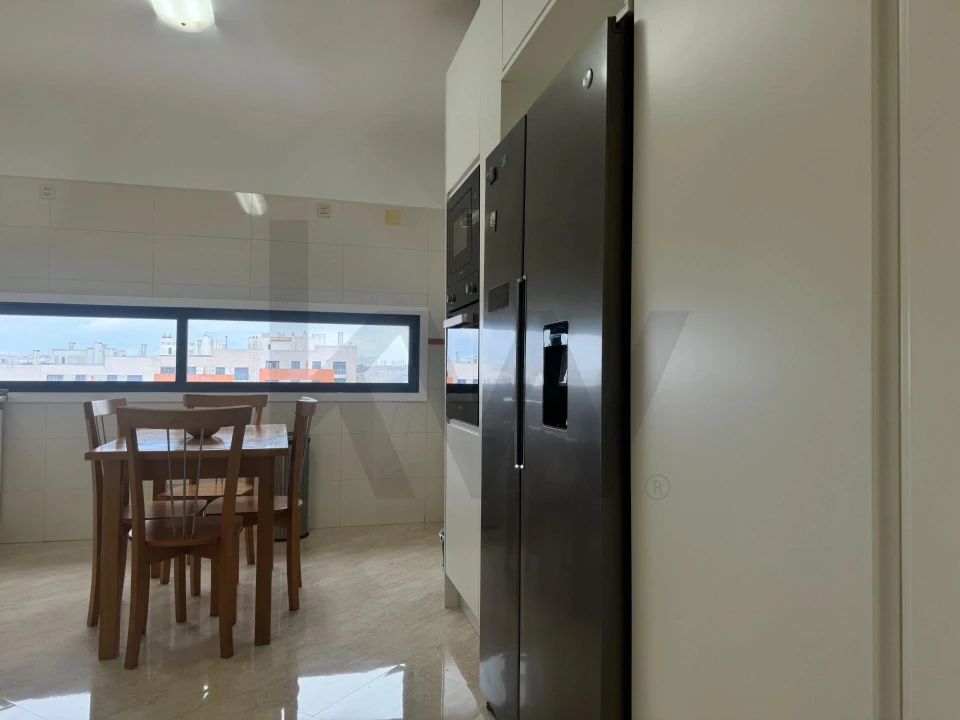 Apartamento T3 para Venda em Odivelas Foto 21