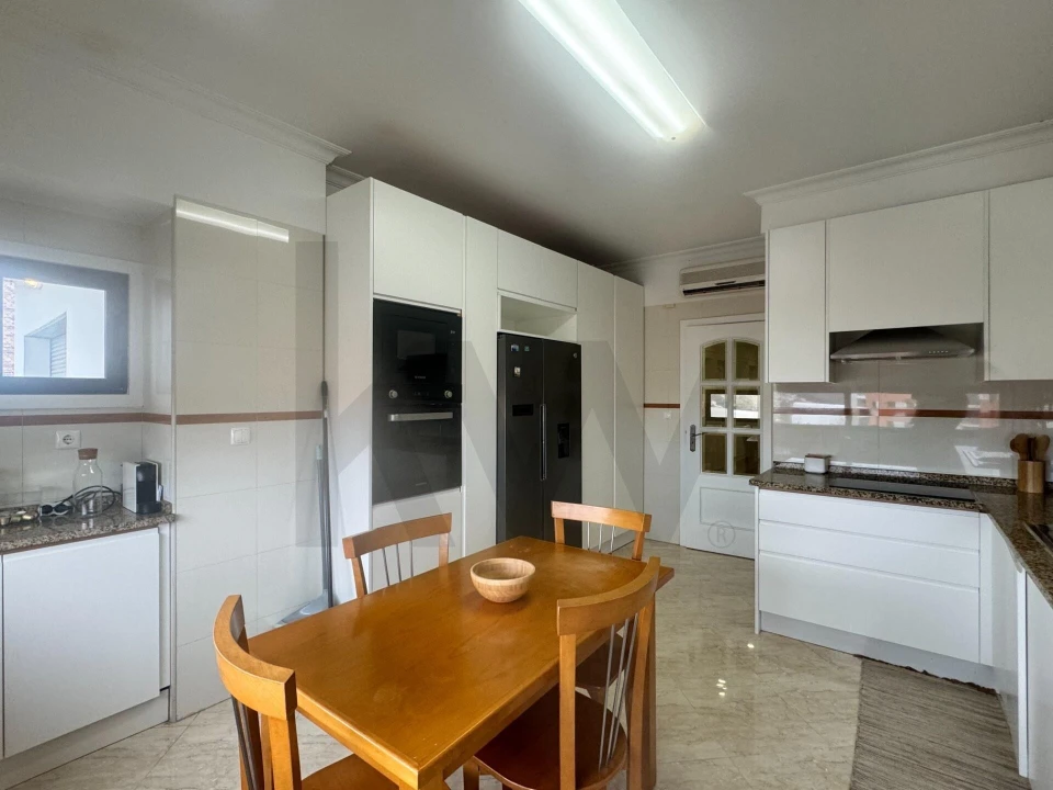 Apartamento T3 para Venda em Odivelas Foto 34