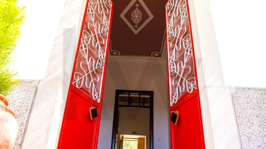 Moradia T4 para Venda em Santa Barbara de Nexe Foto 33