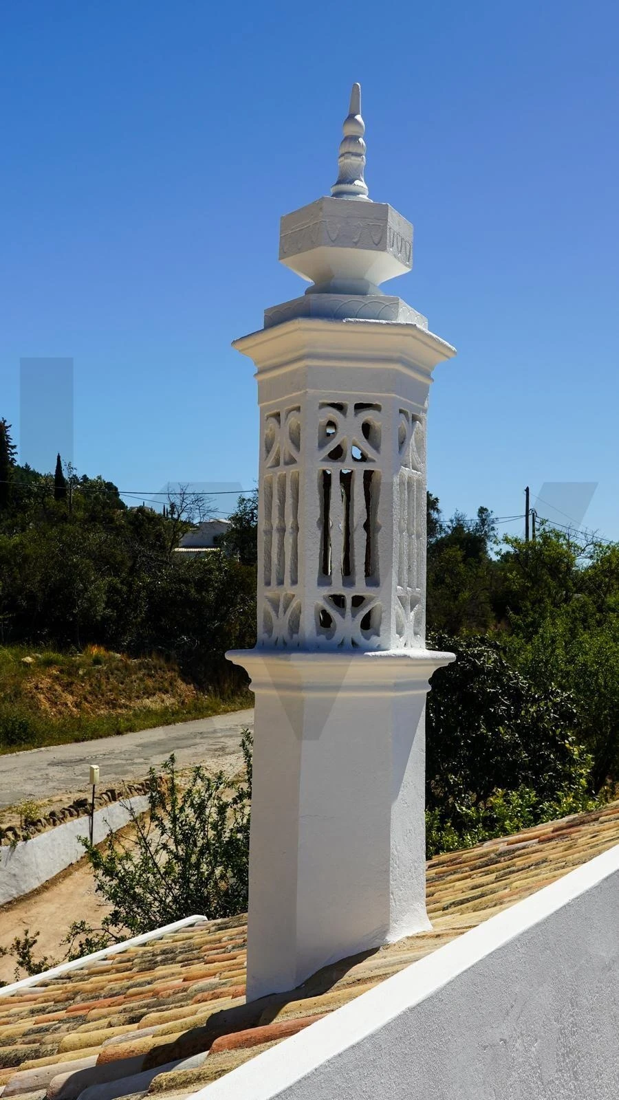 Moradia T4 para Venda em Santa Barbara de Nexe Foto 50