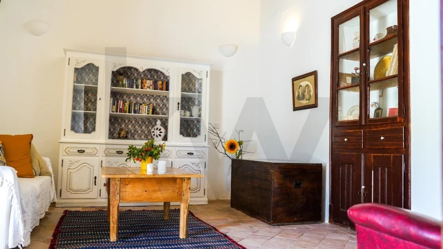 Moradia T4 para Venda em Santa Barbara de Nexe Foto 35