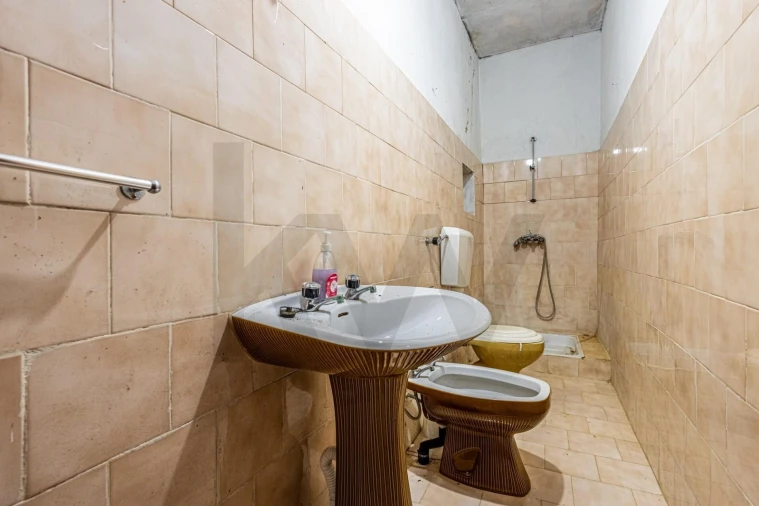 Moradia T3 para Venda em Casével e Vaqueiros Foto 11