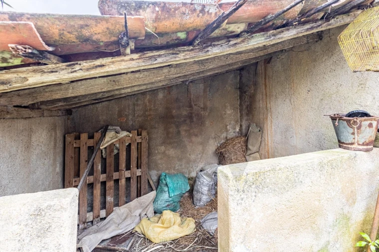 Moradia T3 para Venda em Casével e Vaqueiros Foto 24