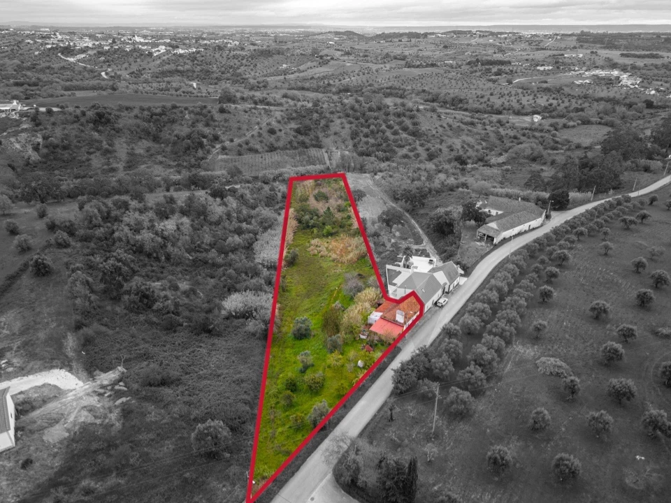 Moradia T3 para Venda em Casével e Vaqueiros Foto 40