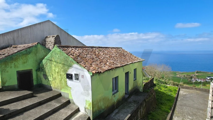 Moradia T2 para Venda em Santana Foto 19