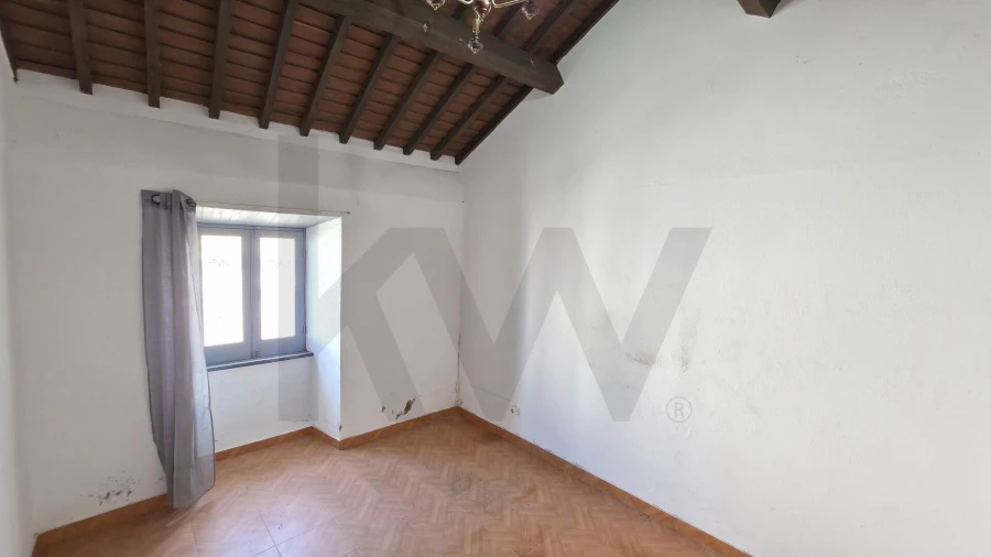 Moradia T2 para Venda em Santana Foto 10