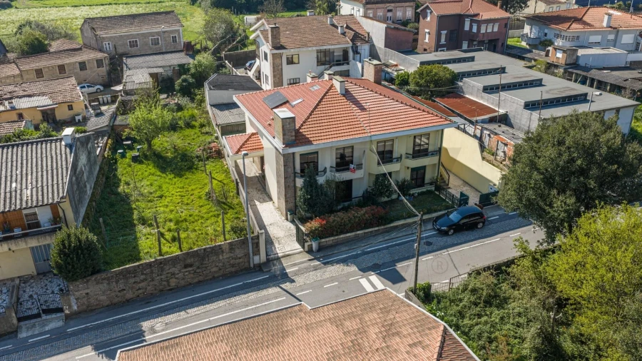 Moradia T4 para Venda em Cidade da Maia Foto 26