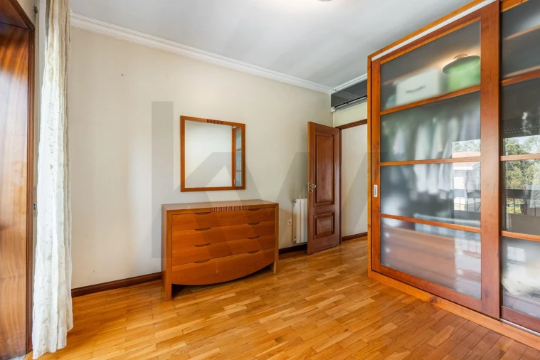 Moradia T4 para Venda em Cidade da Maia Foto 40