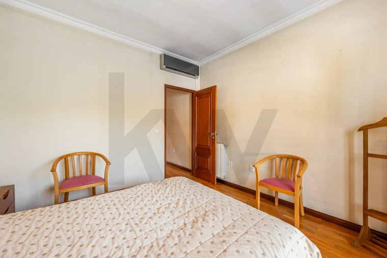 Moradia T4 para Venda em Cidade da Maia Foto 42