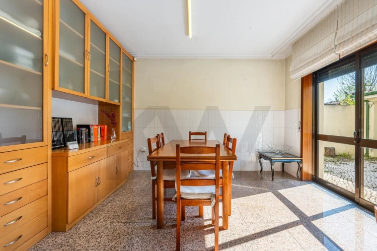 Moradia T4 para Venda em Cidade da Maia Foto 4