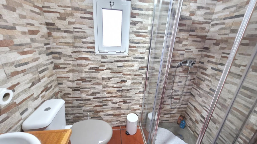 Moradia T2 para Venda em Santana Foto 22