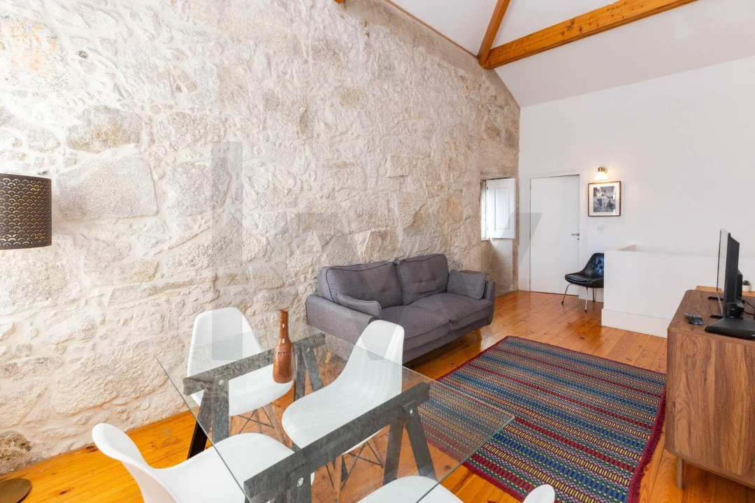 Apartamento T2 para Venda em Cedofeita, Santo Ildefonso, Sé, Miragaia, São Nicolau e Vitória Foto 9