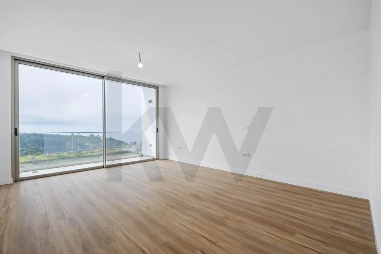 Moradia T3 para Venda em Fajã da Ovelha Foto 17